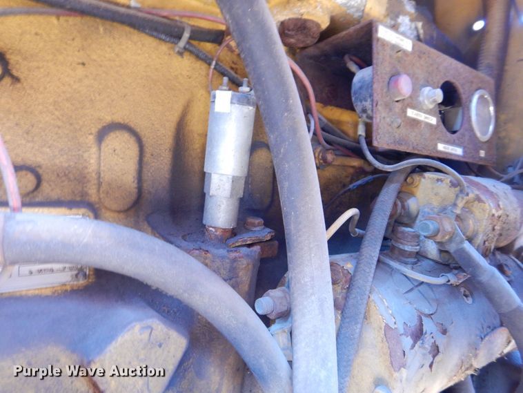 image for item DS8220 Klauer SnoGo MP3D  snow blower