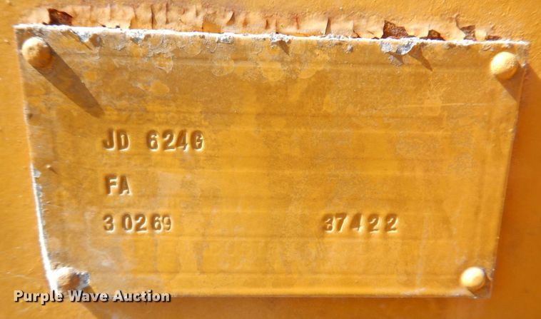 image for item DS8220 Klauer SnoGo MP3D  snow blower