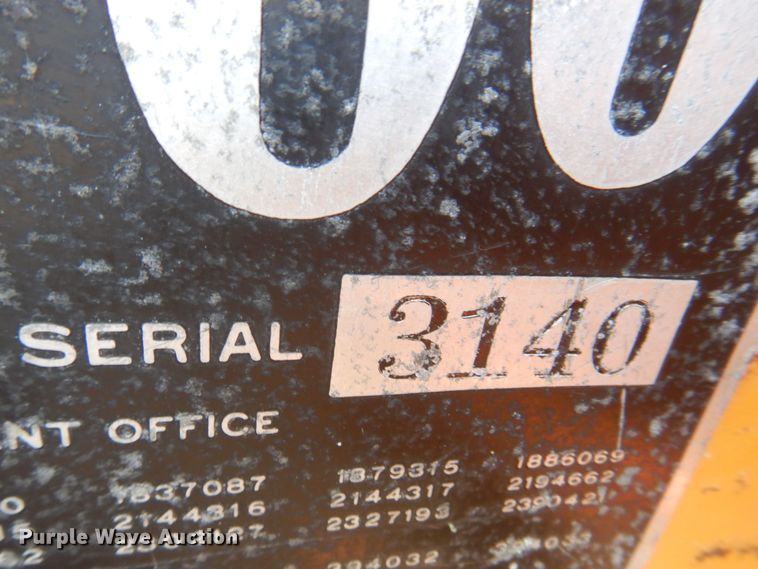 image for item DS8220 Klauer SnoGo MP3D  snow blower