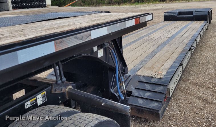 image for item FC9116 2006 Talbert  lowboy equipment trailer