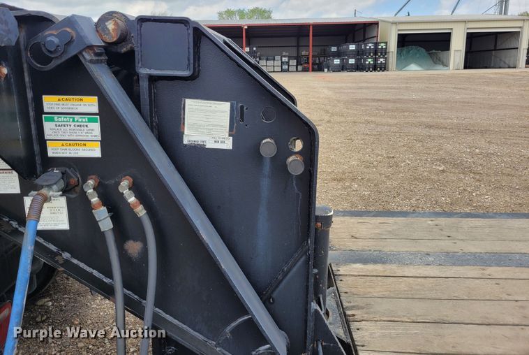 image for item FC9116 2006 Talbert  lowboy equipment trailer