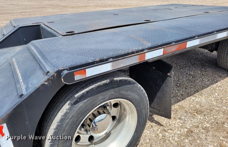 image for item FC9116 2006 Talbert  lowboy equipment trailer