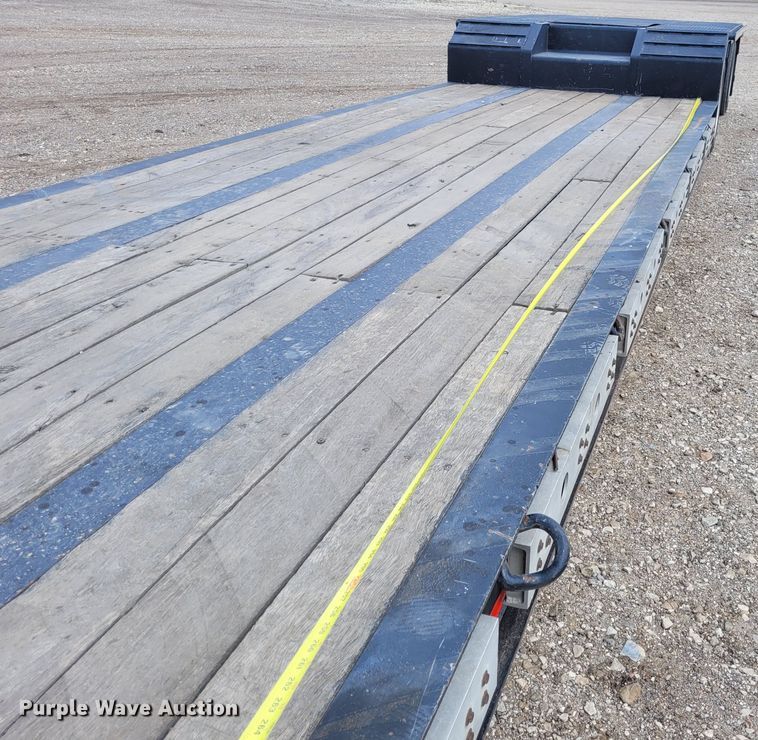 image for item FC9116 2006 Talbert  lowboy equipment trailer