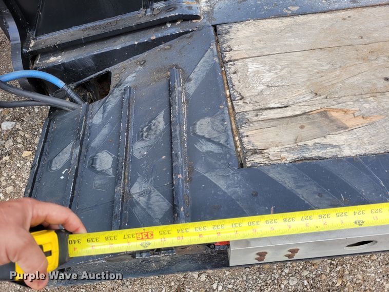 image for item FC9116 2006 Talbert  lowboy equipment trailer