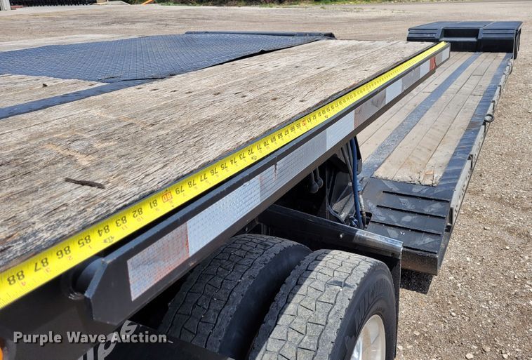 image for item FC9116 2006 Talbert  lowboy equipment trailer
