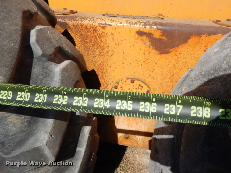 image for item HF9389 1988 John Deere 770BH  motor grader