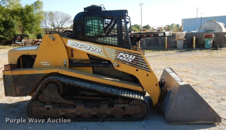 image for item HF9395 2005 ASV RC100  tracked skid steer loader