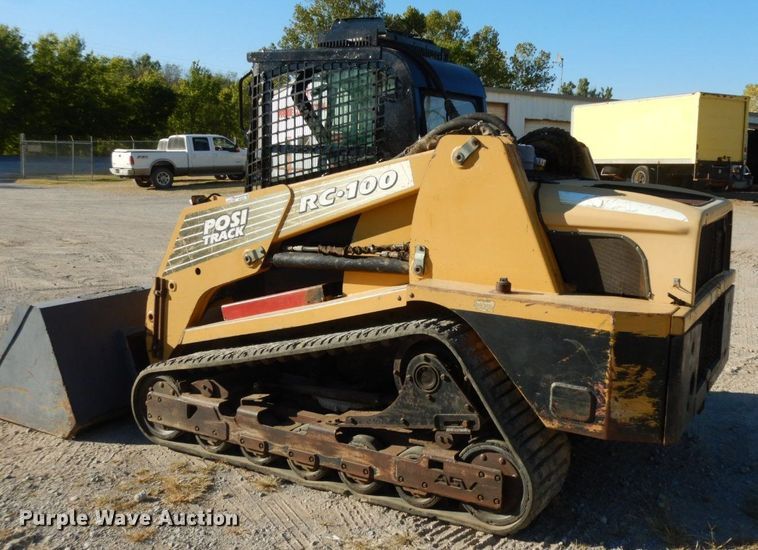 image for item HF9395 2005 ASV RC100  tracked skid steer loader