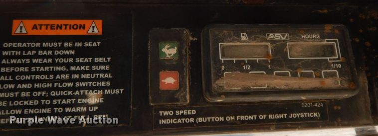 image for item HF9395 2005 ASV RC100  tracked skid steer loader