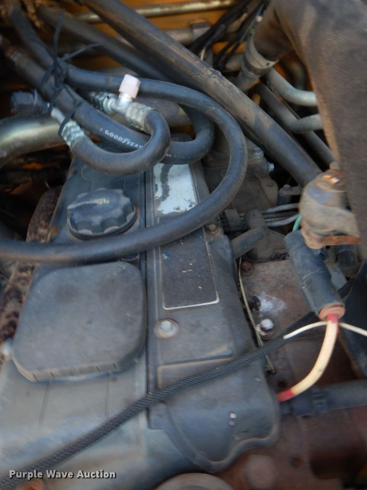 image for item HF9395 2005 ASV RC100  tracked skid steer loader