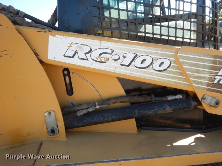 image for item HF9395 2005 ASV RC100  tracked skid steer loader