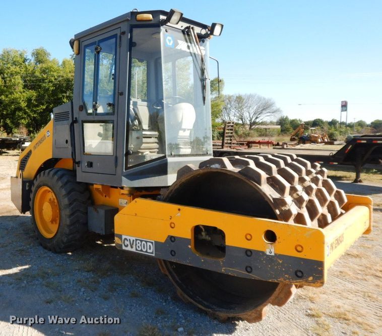 image for item HF9396 Intensus CV80D  single drum vibratory roller