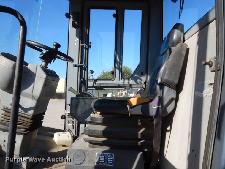 image for item HF9396 Intensus CV80D  single drum vibratory roller