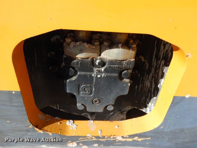 image for item HF9396 Intensus CV80D  single drum vibratory roller