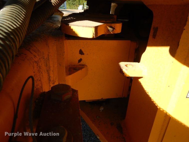 image for item HF9396 Intensus CV80D  single drum vibratory roller