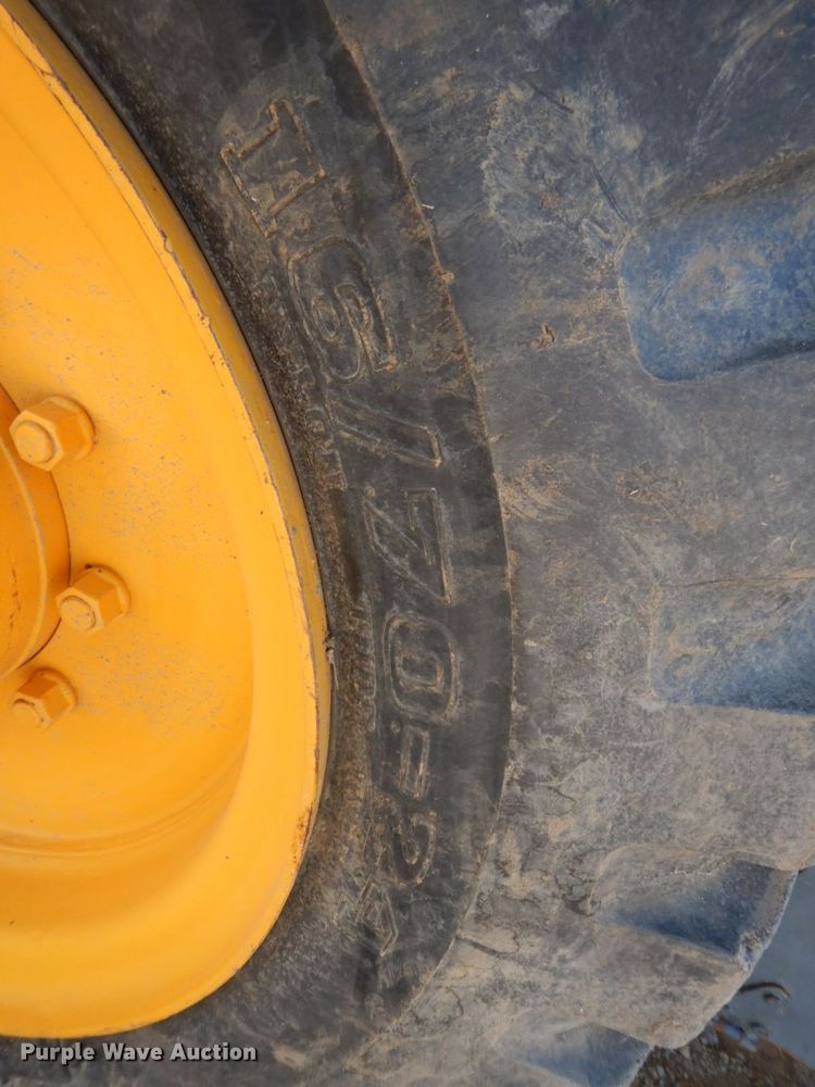 image for item HF9396 Intensus CV80D  single drum vibratory roller