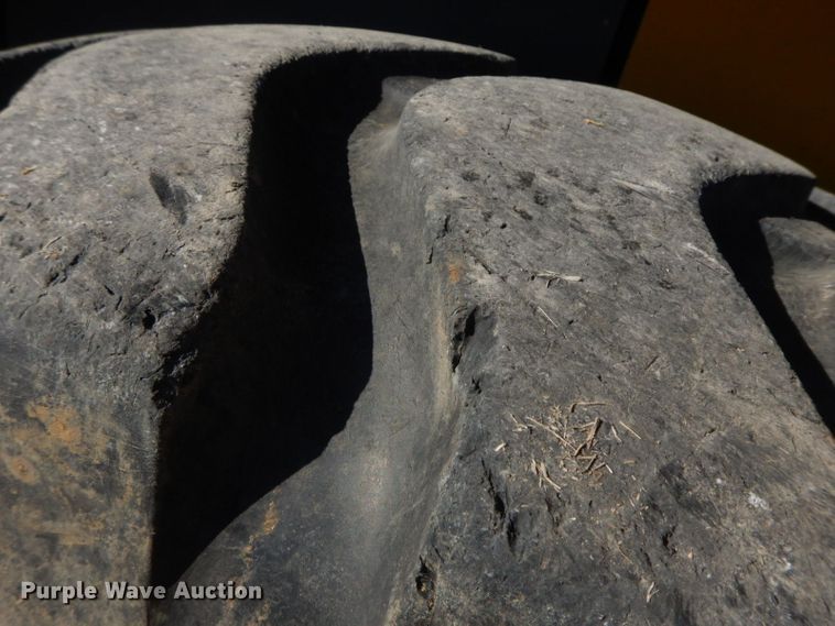 image for item HF9396 Intensus CV80D  single drum vibratory roller