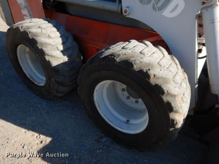 image for item HF9397 2001 Scat Track 1750D  skid steer loader