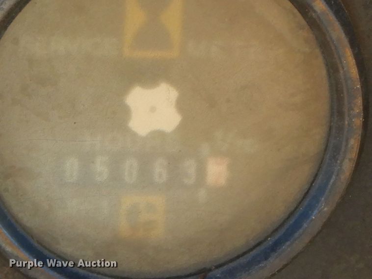 image for item HF9398 1989 Caterpillar D5H LGP  dozer