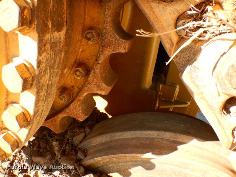 image for item HF9398 1989 Caterpillar D5H LGP  dozer