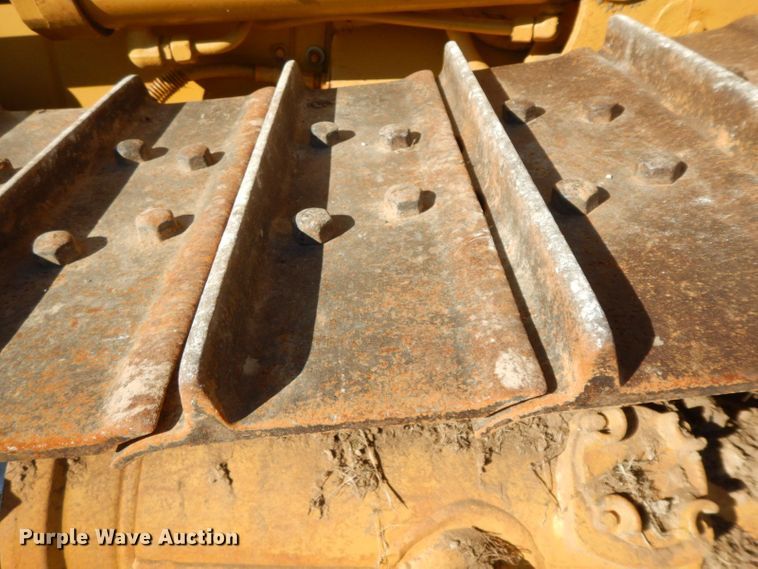 image for item HF9398 1989 Caterpillar D5H LGP  dozer