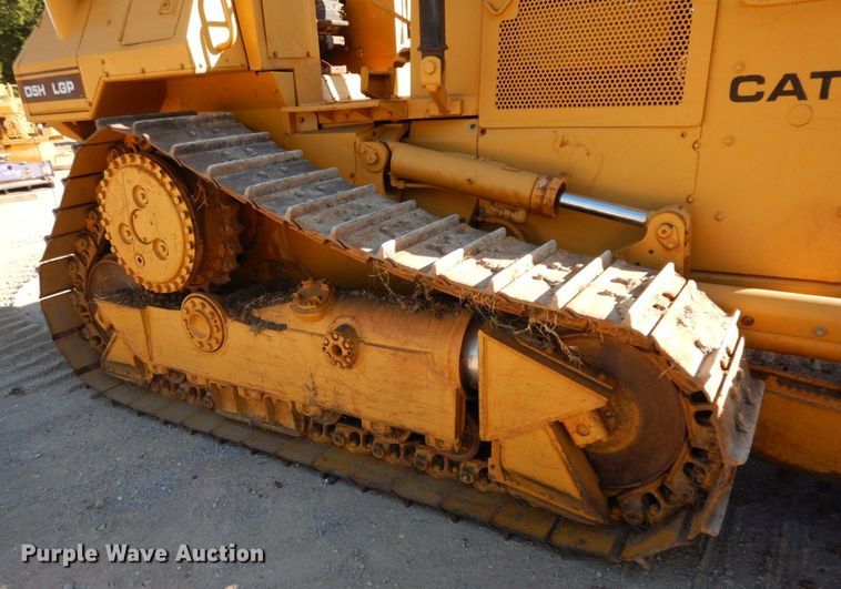 image for item HF9398 1989 Caterpillar D5H LGP  dozer