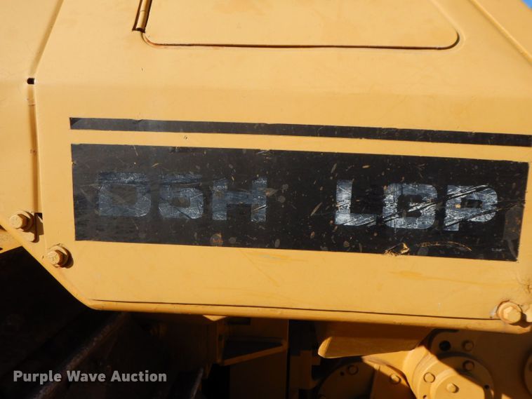image for item HF9398 1989 Caterpillar D5H LGP  dozer