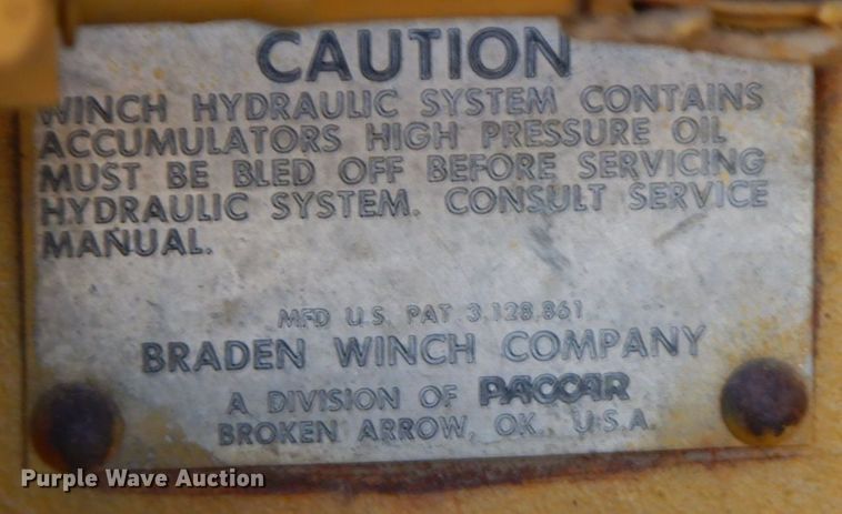 image for item HF9398 1989 Caterpillar D5H LGP  dozer