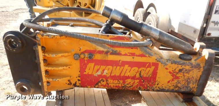 image for item HF9399 2003 Abiljo Arrowhead Urban 22T  breaker