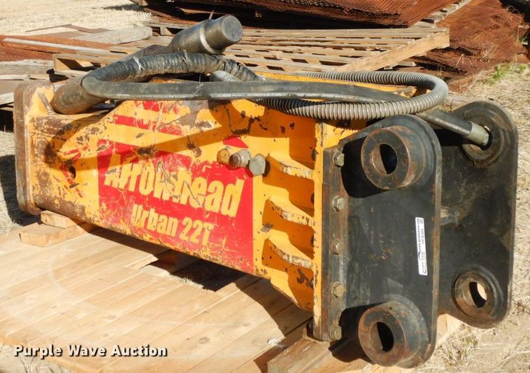 image for item HF9399 2003 Abiljo Arrowhead Urban 22T  breaker