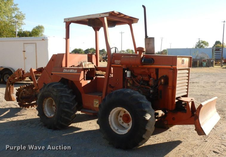 image for item HF9404 1981 Ditch Witch 6510  trencher