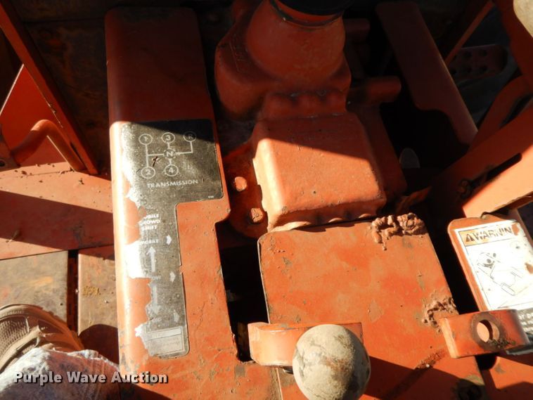 image for item HF9404 1981 Ditch Witch 6510  trencher