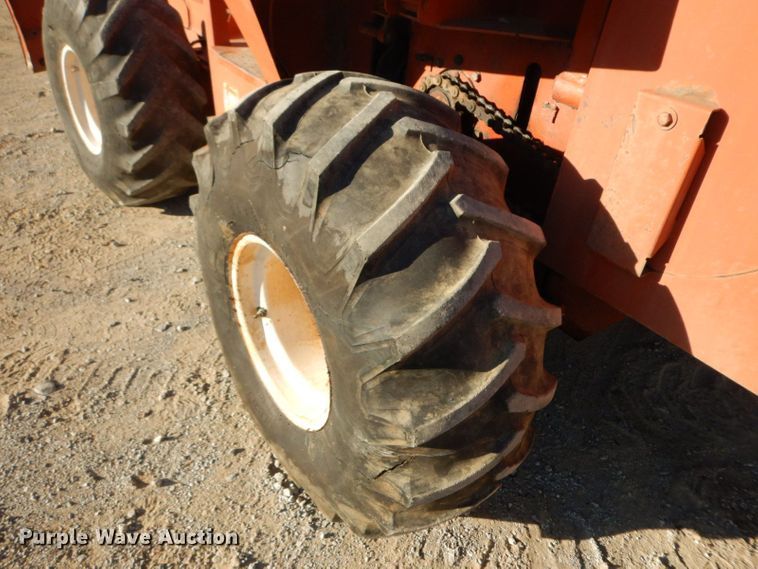 image for item HF9404 1981 Ditch Witch 6510  trencher