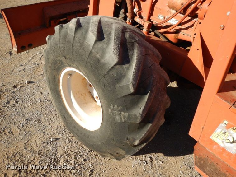 image for item HF9404 1981 Ditch Witch 6510  trencher