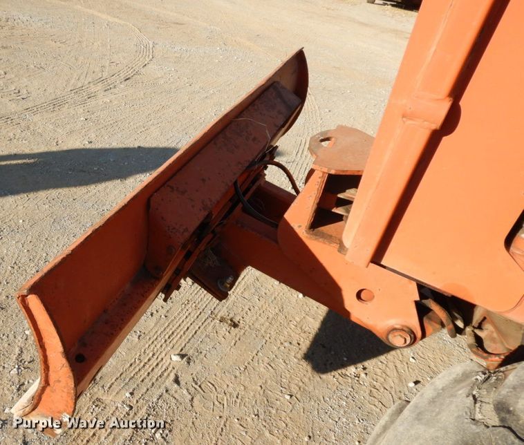 image for item HF9404 1981 Ditch Witch 6510  trencher