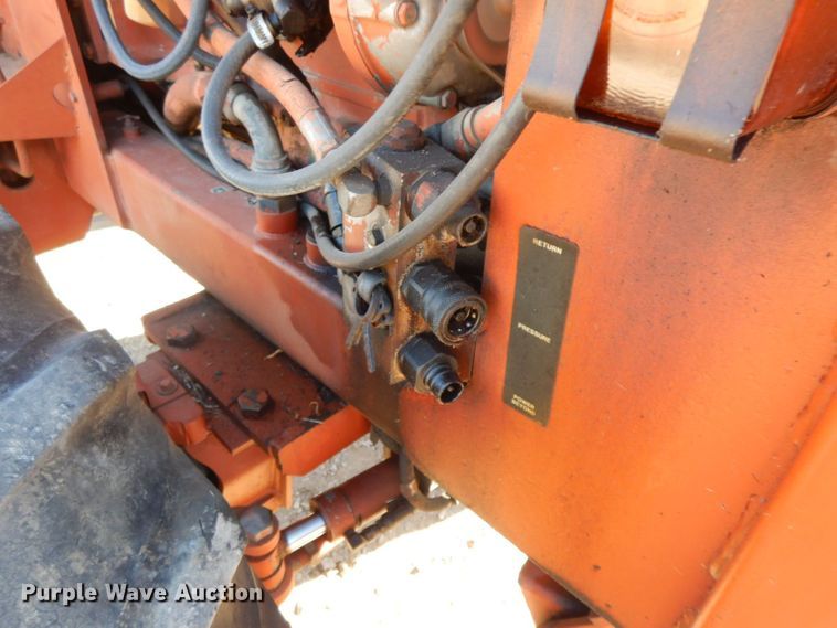 image for item HF9404 1981 Ditch Witch 6510  trencher