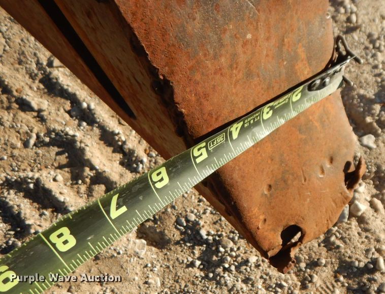 image for item HF9404 1981 Ditch Witch 6510  trencher