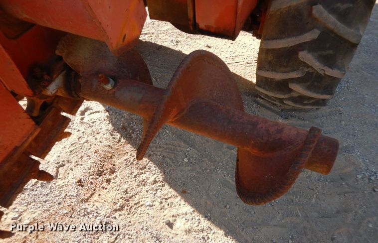 image for item HF9404 1981 Ditch Witch 6510  trencher