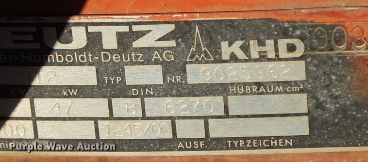 image for item HF9404 1981 Ditch Witch 6510  trencher