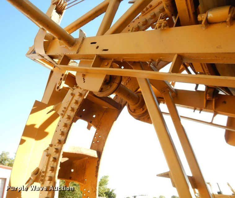 image for item HF9406 1963 Clevelend J57  bucket wheel trencher