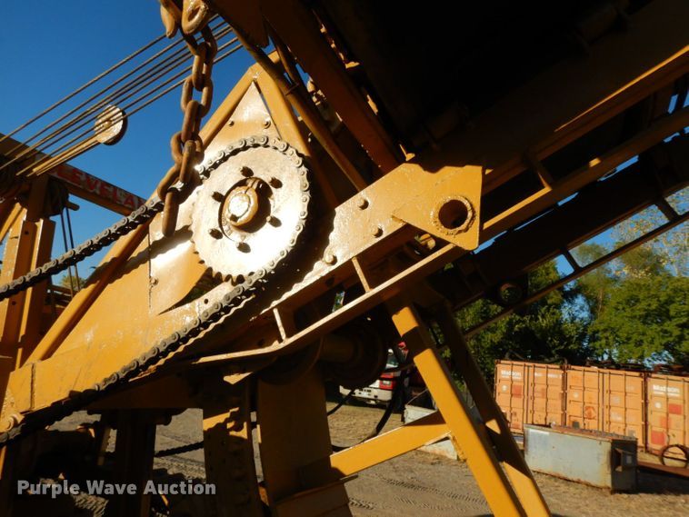image for item HF9406 1963 Clevelend J57  bucket wheel trencher