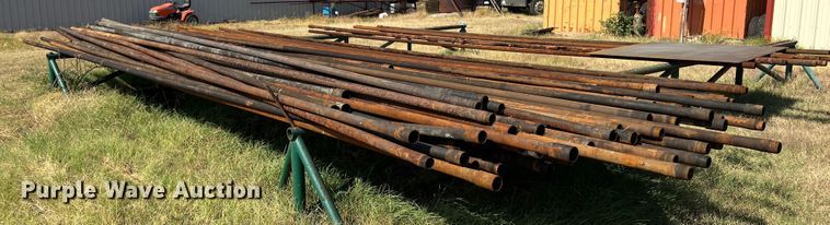 image for item HX9973 1,000' of 2 3/8" diameter oilfield pipe