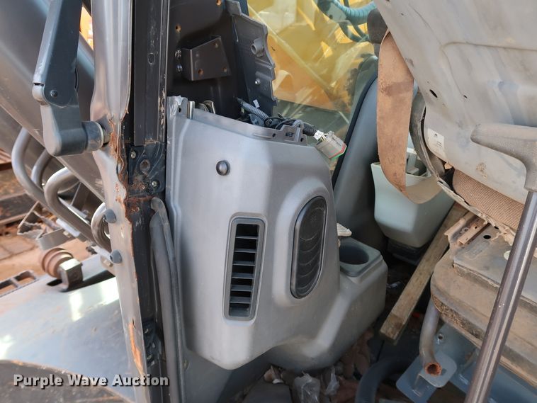 image for item IY9010 2016 Sany SY235C-LC  excavator