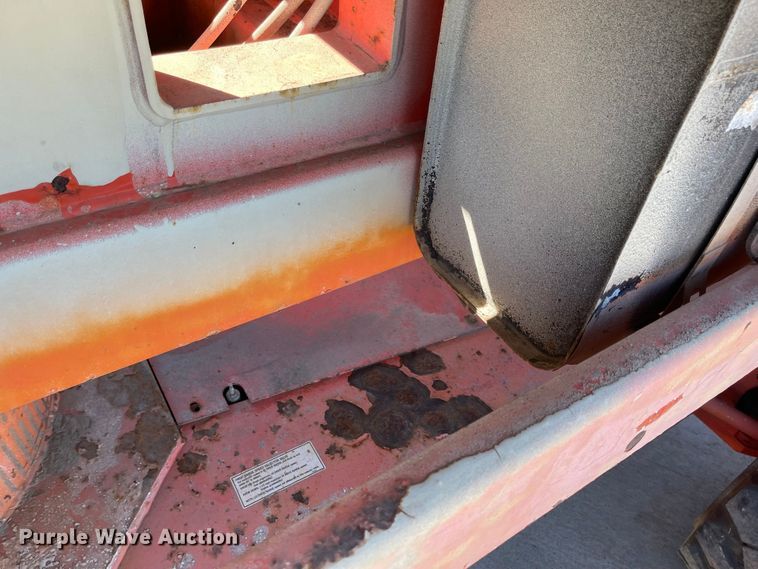 image for item JD9232 Snorkel TB126J  boom lift