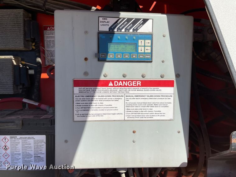 image for item JD9232 Snorkel TB126J  boom lift