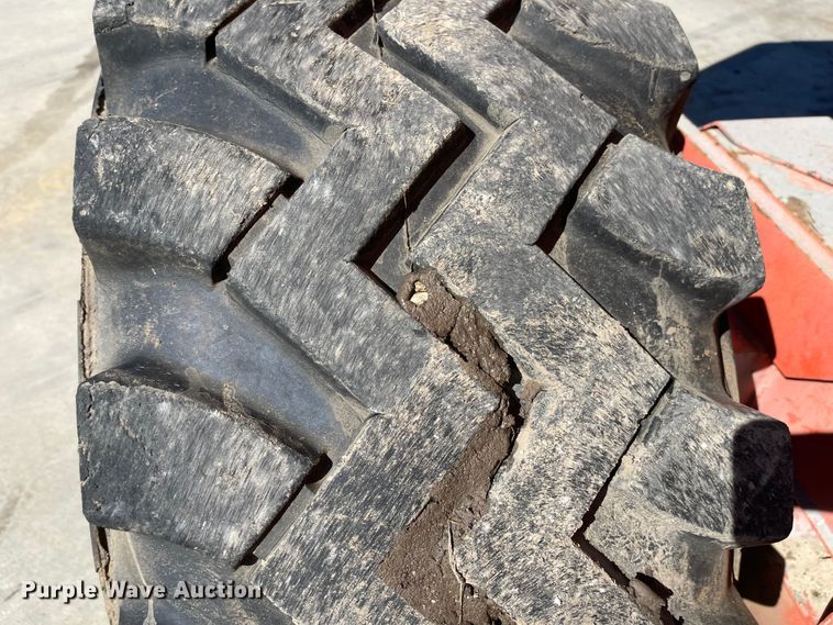 image for item JD9232 Snorkel TB126J  boom lift