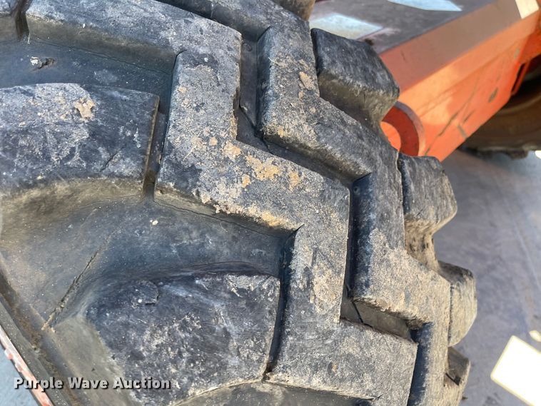 image for item JD9232 Snorkel TB126J  boom lift