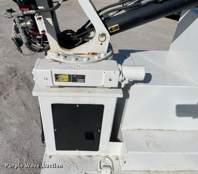 image for item JD9251 2010 Freightliner Business Class M2  utility / service truck