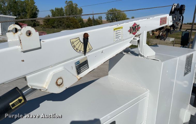 image for item JD9251 2010 Freightliner Business Class M2  utility / service truck