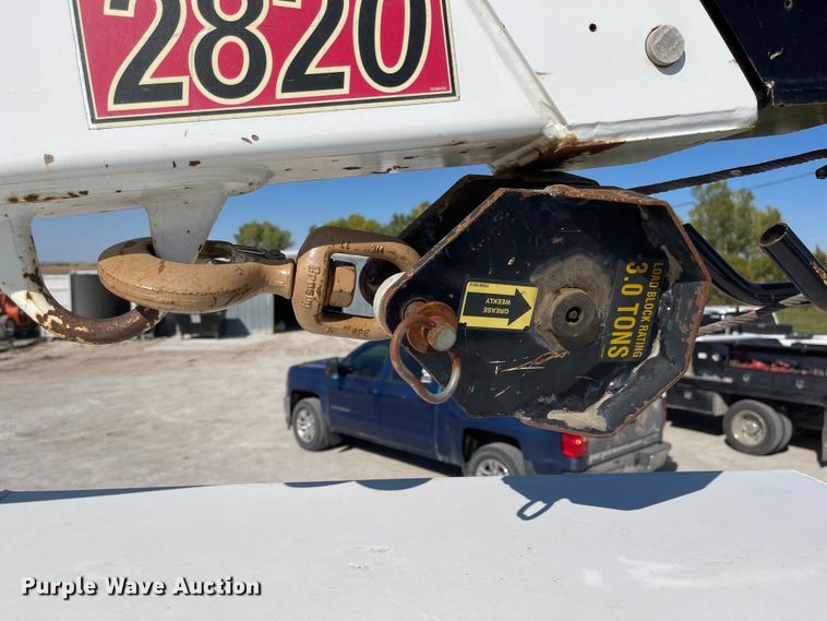 image for item JD9251 2010 Freightliner Business Class M2  utility / service truck